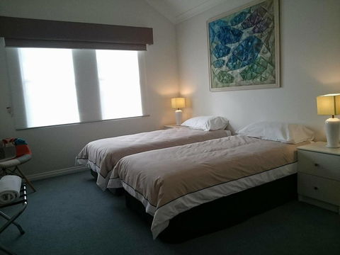 Beachside Apartment - Accommodation BNB 3