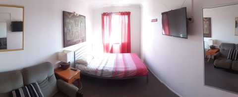 Beachside Backpackers - Accommodation BNB 1