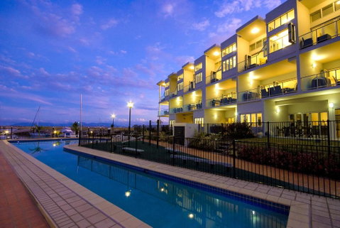 Beachside Magnetic Harbour Apartments - Accommodation BNB 3