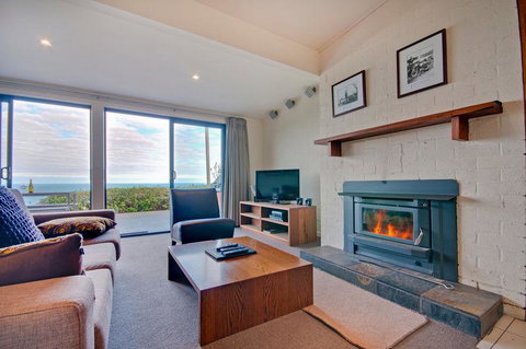 Beacon Point Ocean View Villas - Accommodation BNB 2