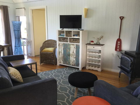Bear Gully Coastal Cottages - Accommodation BNB 1