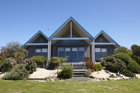 Bear Gully Coastal Cottages - Accommodation BNB 0