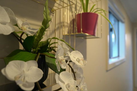 Beautiful House In Melbourne Southwest - Accommodation BNB 2