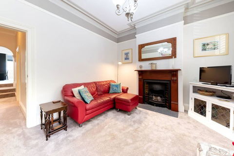 Beautiful Modern Historic Home Near Sydney Harbour - Accommodation BNB 2