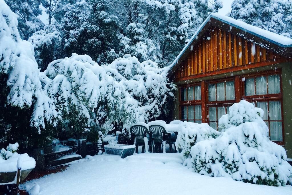Collinsvale ACT Accommodation BNB
