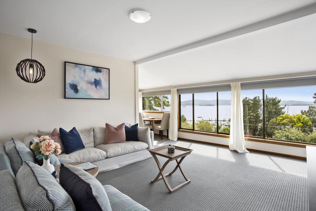 Beauty Point TAS Accommodation BNB