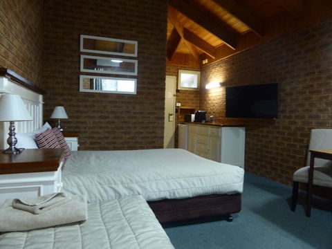Beechworth Carriage Motor Inn - Accommodation BNB 2