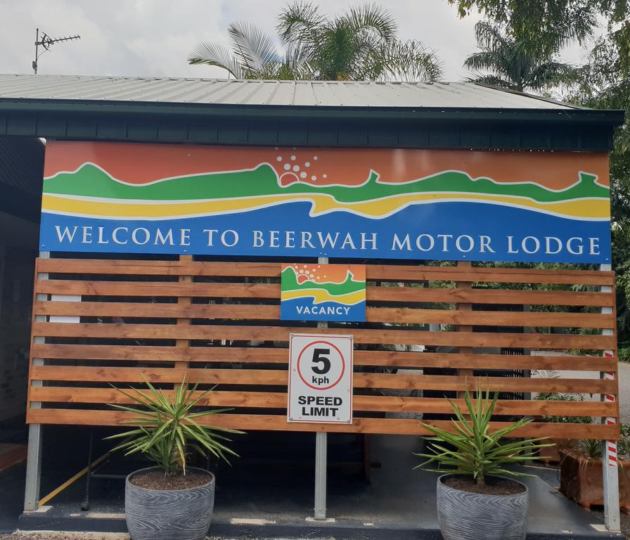 Landsborough QLD Accommodation BNB
