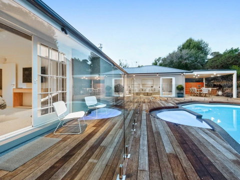 Bella Casa - Luxury Boutique Holiday Home With Heated Pool! - Accommodation BNB 2