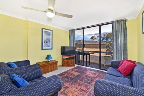 Berdella Park 25 6 Flynn Street - Accommodation BNB 1