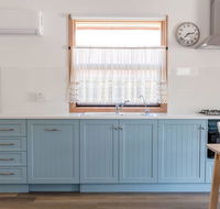 Bird In Hand Cottage Port Noarlunga - Accommodation BNB