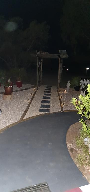 Birdhouse Cottage B&B - Accommodation BNB 2