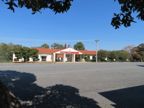 Bishops Lodge Narrandera - Accommodation BNB 0