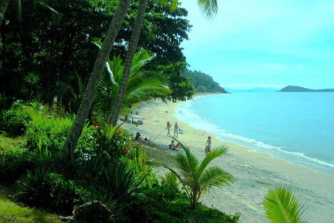 Blue Lagoon Lakeside Apartment - Accommodation BNB 1