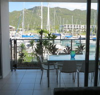 Blue on Blue Apartment 312 - Accommodation BNB