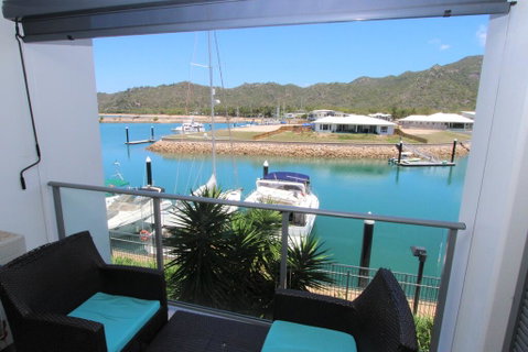 Blue On Blue Studio Room 1222 - Accommodation BNB 0