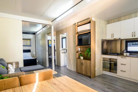 Blue Sapphire Village - Accommodation BNB 2
