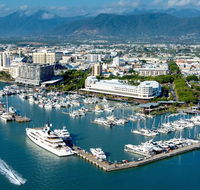 Boatel Cairns - Accommodation BNB