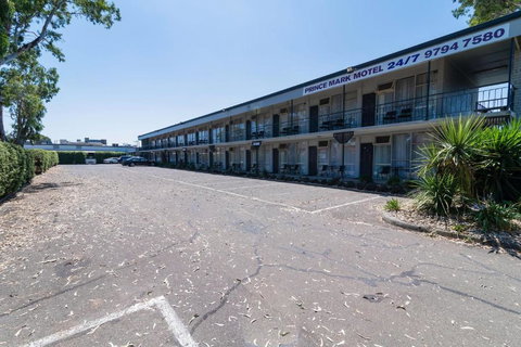 The Prince Mark Motel - Accommodation BNB 0