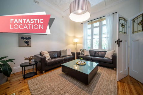 The Oxford Hyde Park 4BR Cottage - Accommodation BNB 0