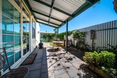 The Spotted Cow,city Fringe,pet Friendly-Free Wine - Accommodation BNB 3