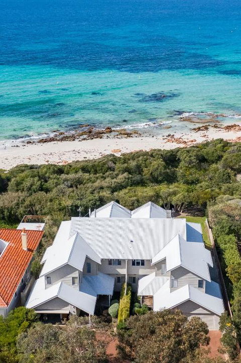 WATERFRONT - Accommodation BNB 0