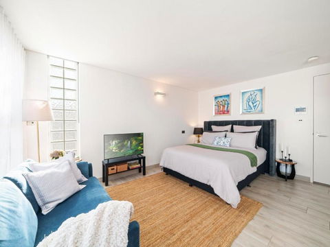 XQ Collection La Casa De Frida - Modern Studio With Balcony - Accommodation BNB 3