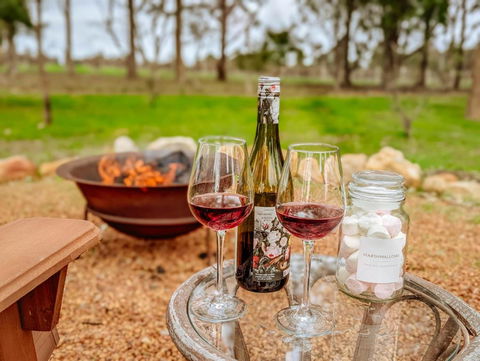 Welcome To Vineside - Accommodation BNB 2