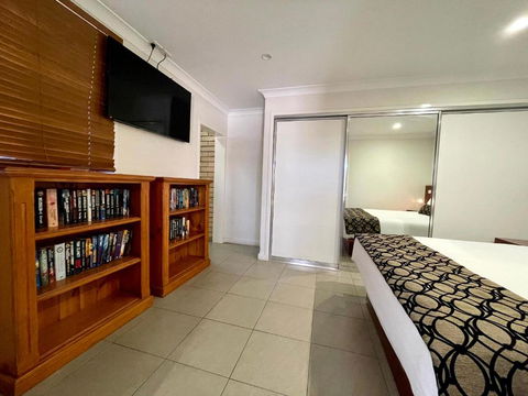Western Heritage Motor Inn - Accommodation BNB 3
