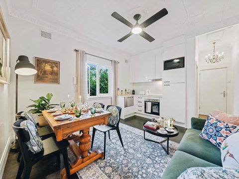XQ Collection Jaques La Maison - Accommodation BNB 1