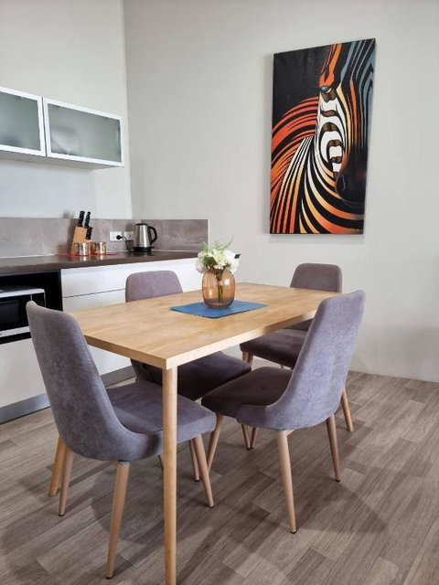 Waverley Apartment D-one Bedroom Wifi Available - Accommodation BNB 0