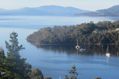 Twilight Sail Bruny Island - Accommodation BNB 2