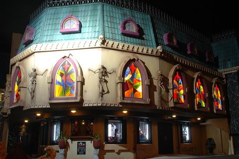 Dracula's Cabaret - Gold Coast - Accommodation BNB 1