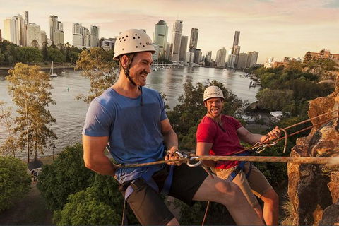 Abseiling The Kangaroo Point Cliffs In Brisbane - Accommodation BNB 5