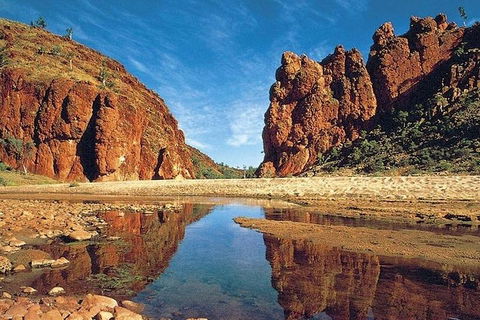 Alice Springs, Uluru Ayers Rock & Kings Canyon 8 Days Touring Package - Accommodation BNB 4