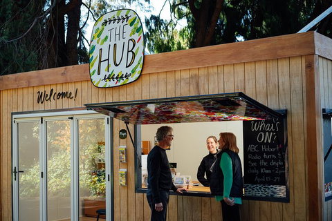 Private Royal Tasmanian Botanical Gardens Walking Tour - Accommodation BNB 2