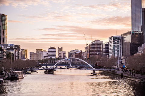 Summer Twilight Cruise On The Yarra River - Accommodation BNB 2