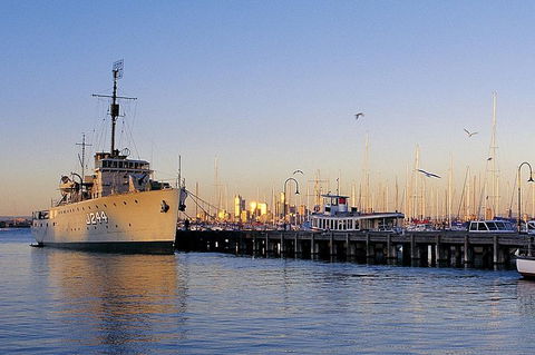 Melbourne City And Williamstown Ferry Cruise - Accommodation BNB 4