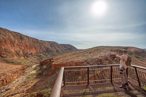 Private 9 Hour Walk And Waterhole Tour In West MacDonnell Ranges - Accommodation BNB 3