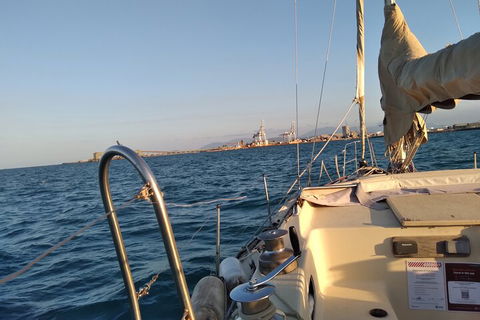 Townsville Small Group Early Morning Sailing Cruise Boat Tour Charter Hire - Accommodation BNB 2