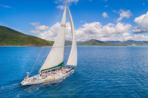 2-Night Whitsundays Sailing Cruise Incl. Whitehaven Beach & Great Barrier Reef - Accommodation BNB 3