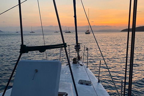 2 Night Small Group Whitsundays Sailing Adventure Aboard Mandrake - Accommodation BNB 2
