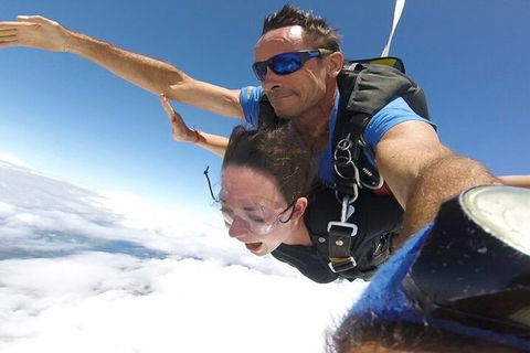 Byron Bay Tandem Sky Dive - Accommodation BNB 2