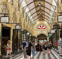Half Day Small Group Guided Shopping Tour in Melbourne