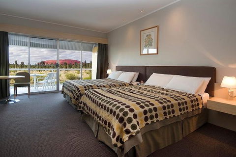 3-Day Uluru-Kata Tjuta And Kings Canyon 4WD Small-Group Eco-Tour From Alice Springs - Accommodation BNB 0