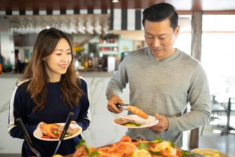 Dinner Buffet Cruise On The Gold Coast - Accommodation BNB 2