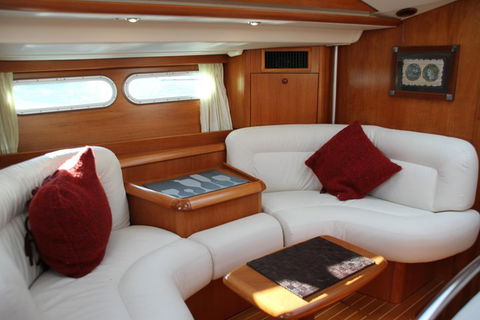 2-Night Private Charter Aboard Cruising Yacht Milady - Accommodation BNB 4