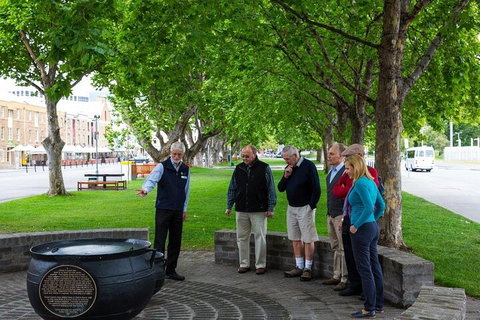 Grand Hobart Walking Tour - Accommodation BNB 3