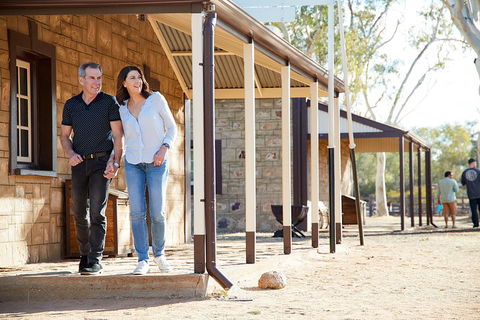 Alice Springs Highlights Tour - Accommodation BNB 0
