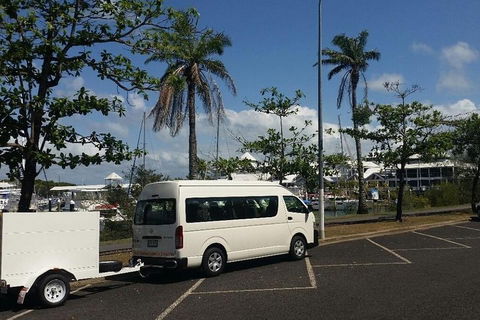 Airport Transfer To Or From Cairns Hotels For Up To 13 People - Accommodation BNB 1